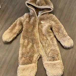NWOT Baby NIKE Fleece Onesie Zip Up